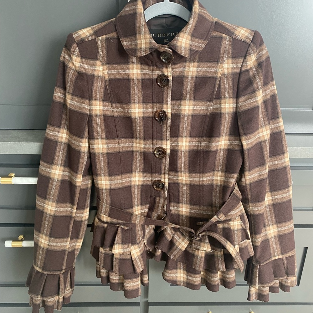 Burberry Jacket in brown plaid with ruffles, size 42IT